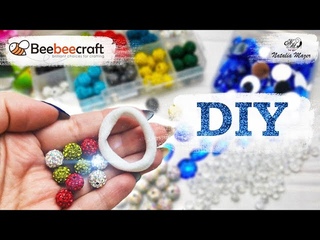 DIY РЕЗИНКА ДЛЯ ВОЛОС СО СВЕРКАЮЩИМИ БУСИНАМИ/beebeecraft