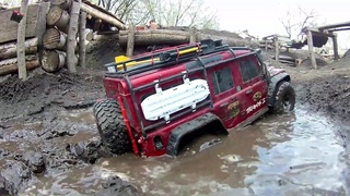 puddles and mud on the RC trophy track!!!лужи и грязь на трофи трассе!!!