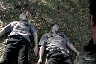 TWD [Season 1-4] - Battle Scars